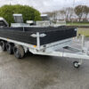 Reboque basculante Saris K3 406 x 204 de três vias, 3500 kg, eixo triplo, com travões e suspensão de molas.