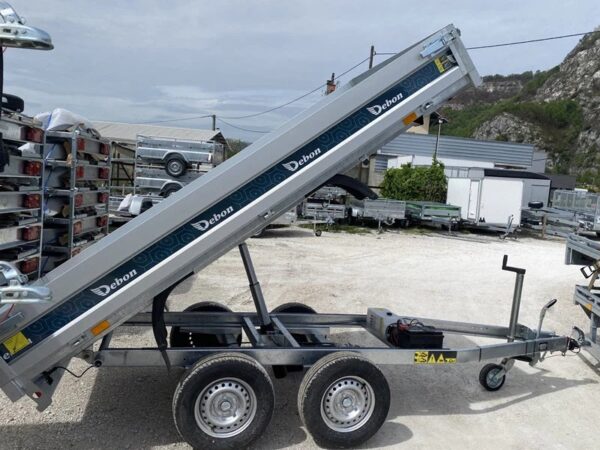 QQQ.jpg Basculante hidráulico Debon PW 1.2 LUX 306 x 155 cm 2000KG PTAC