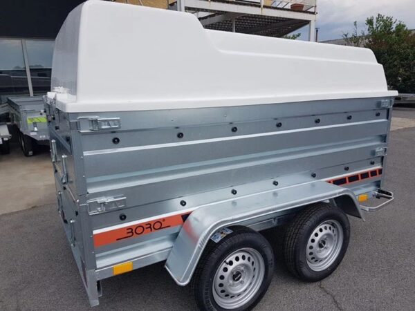 jjj_2f26a539-41db-4b97-8f7c-c1036f167bf4.jpg Reboque de bagagem Boro de 2 eixos e 750 kg: Conduza sem licença eletrónica.